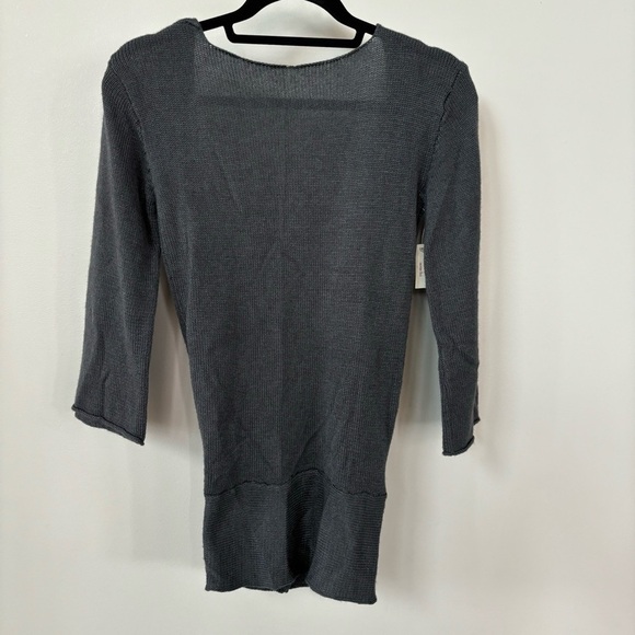 Souchi Open Back Light Weight Sweater Size M - Picture 1 of 7